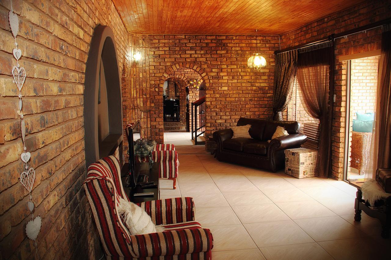Belle Vue Guesthouse Hartbeespoort Exterior photo