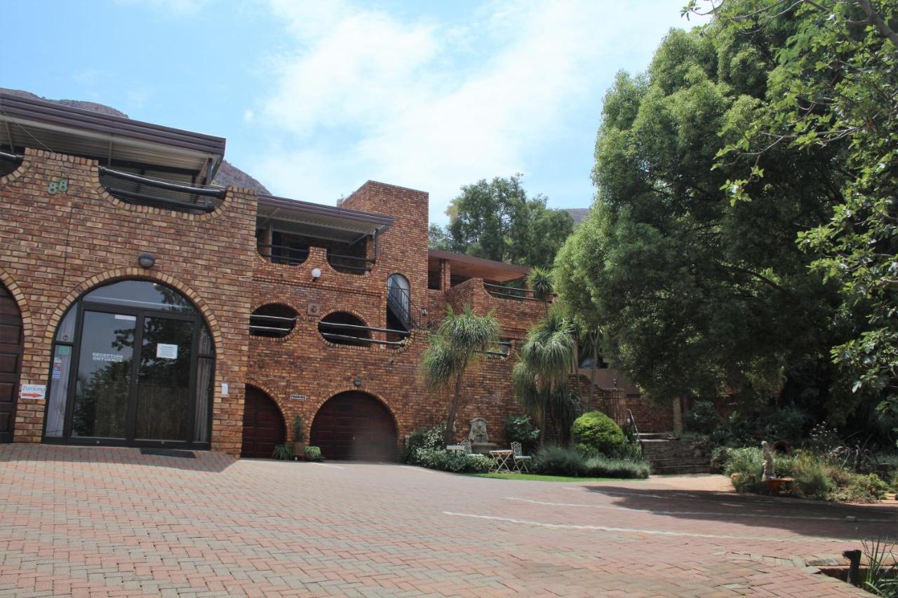 Belle Vue Guesthouse Hartbeespoort Exterior photo