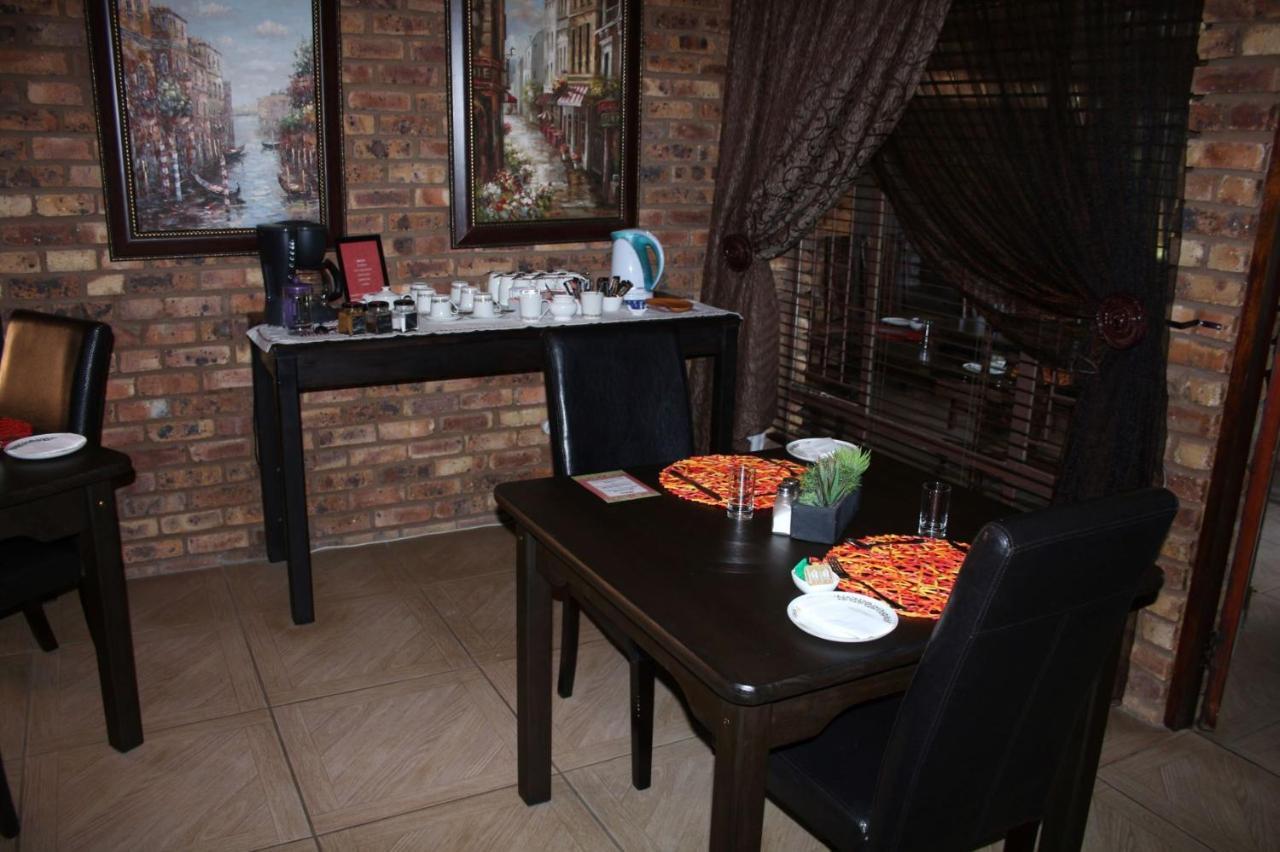 Belle Vue Guesthouse Hartbeespoort Exterior photo